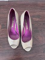 Buffalo London, Plateaupumps, Pumps, grau, Lack Gr 39 Hamburg-Mitte - Hamburg St. Georg Vorschau