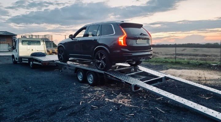 AUTOTRANSPORT / ABSCHLEPPDIENST / KFZ - ÜBERFÜHRUNG / PANNENHILFE in Koblenz