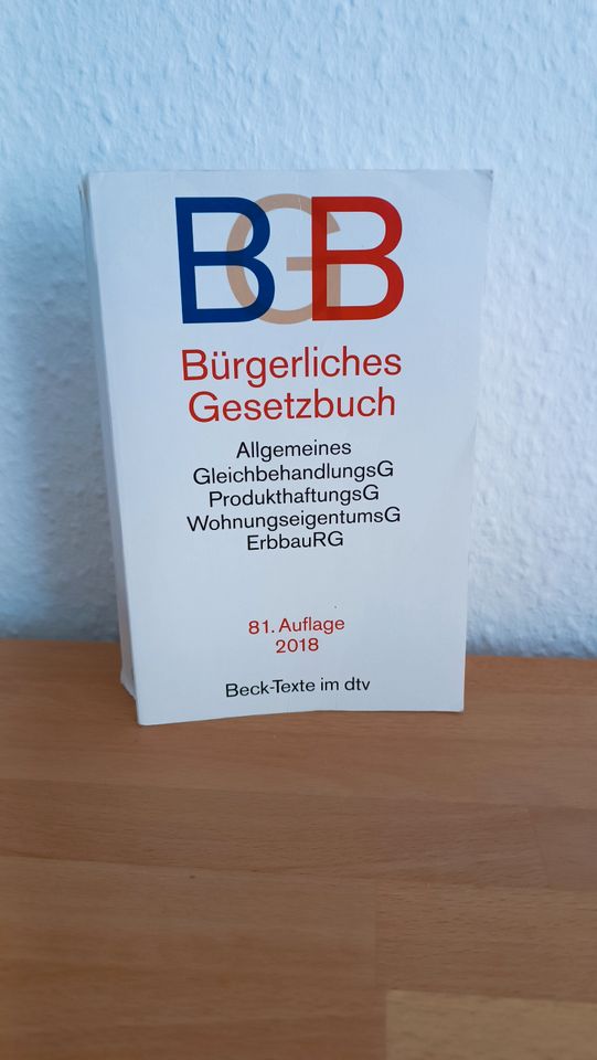Handelsgesetzbuch HGB & Bürgerliches Gesetzbuch BGB in Bremen