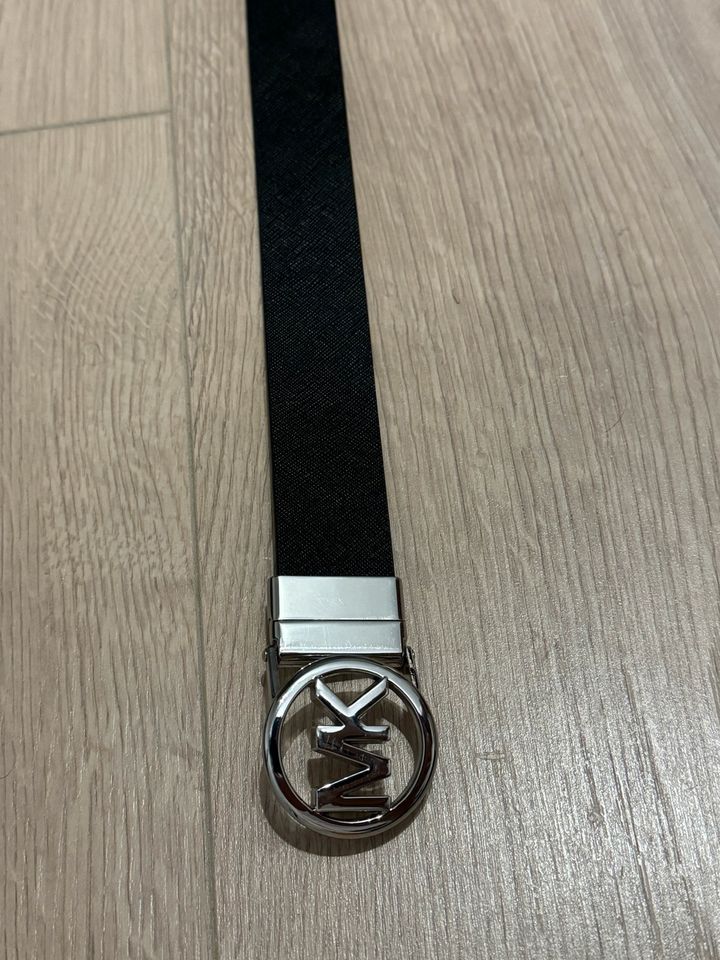 Michael Kors MK Logo Belt Reversible Black Brown Größe L in München