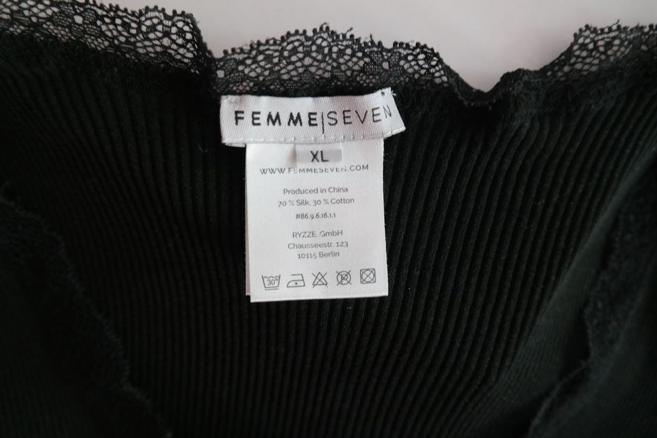 Femme Seven Seide Top Shirt Gr. XL 42 44 schwarz Spitze w.neu in Berlin