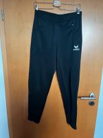 Erima Jogginghose Hose TrainingshosenSporthose schwarz 36 38 Bayern - Würzburg Vorschau