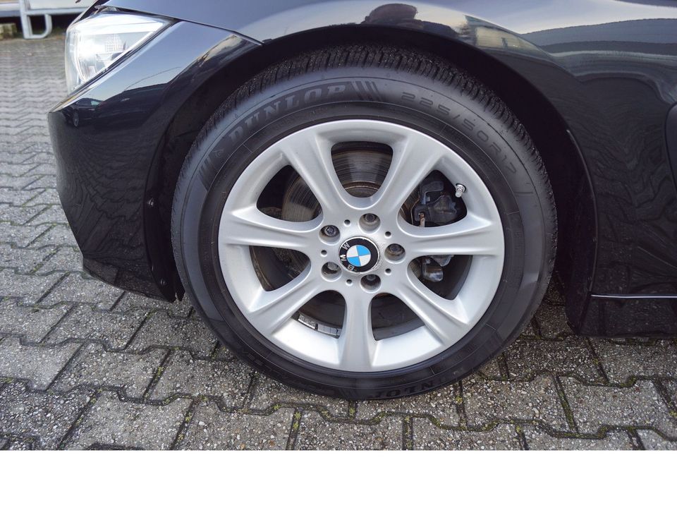 BMW 420i, Leder, Xenon, Automtatik, Navi, Euro 6 in Wegberg