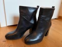 Liu Jo Stieflette Stiefel schwarz NEU Deggendorf - Deggenau Vorschau