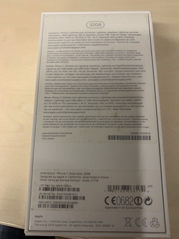 Apple iPhone 7 - 32GB- Rose Gold Ohne Simlock) A1778 in Stuttgart