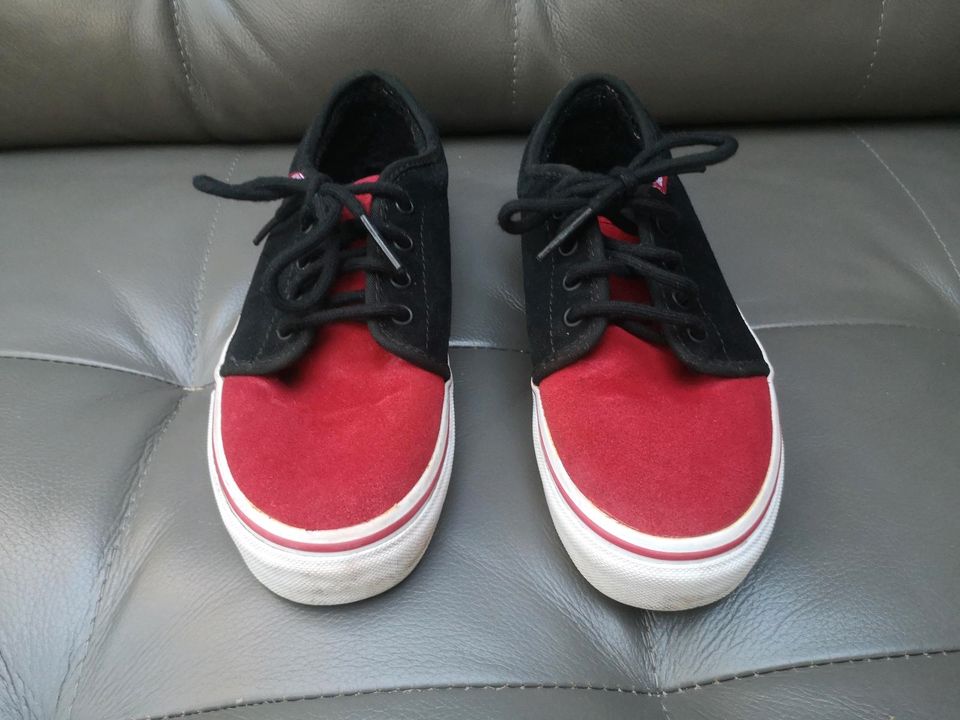 VANS Authentic Sneaker Gr. 34 Wildleder gefüttert 1Mal getragen in Berlin