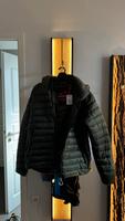 Superdry Steppjacke L grün Nordrhein-Westfalen - Bad Lippspringe Vorschau