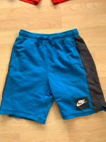 Nike shorts 134-147cm 10-12 jahre Stuttgart - Stuttgart-Mitte Vorschau
