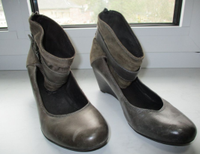 Lederschuhe mit Keilabsatz Brandenburg - Blankenfelde-Mahlow Vorschau