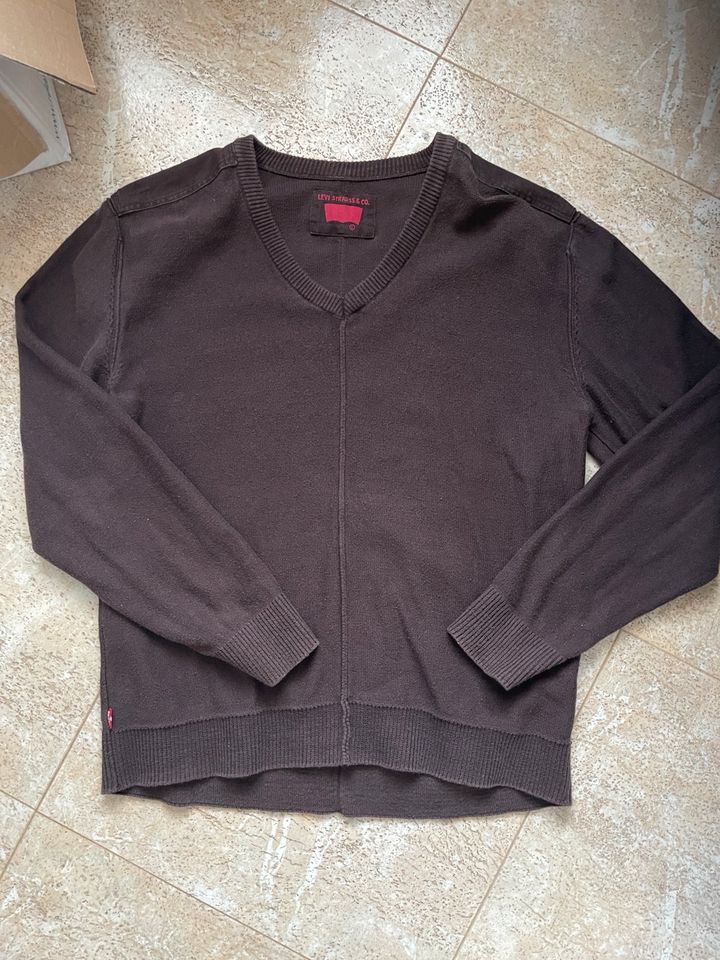 Levi’s Pullover Schokobraun gr L in Bremen