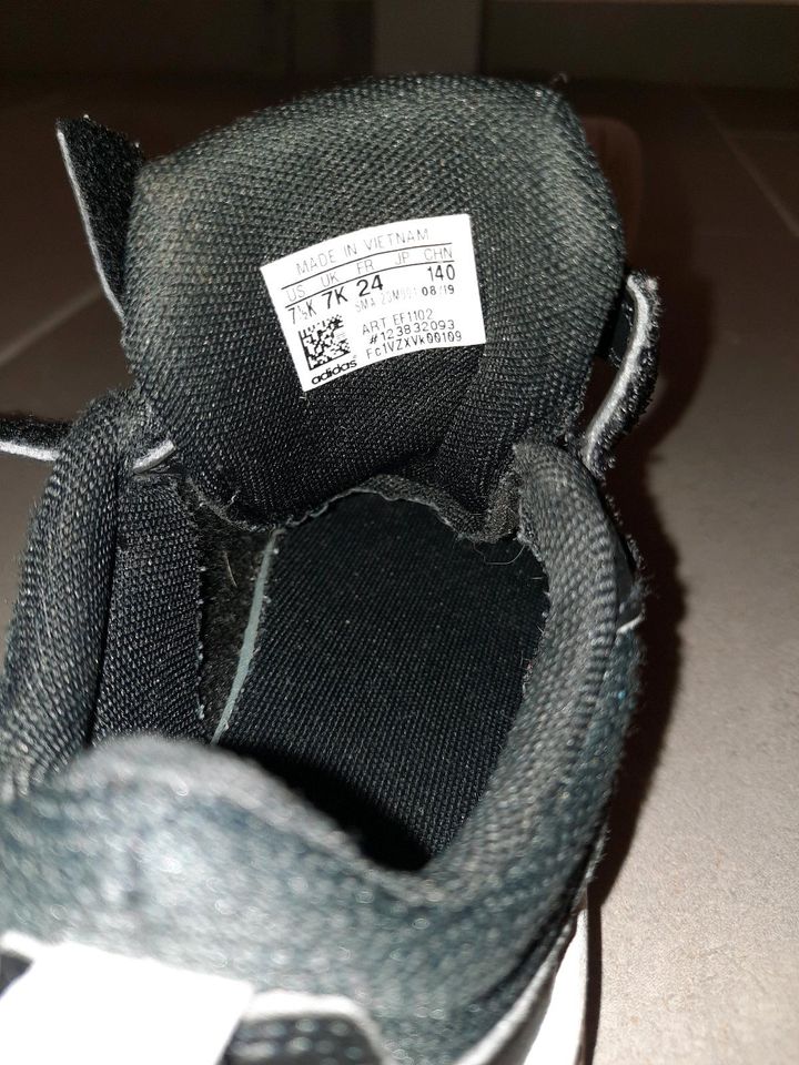 Adidas Sneaker Größe 24 in Hofstetten