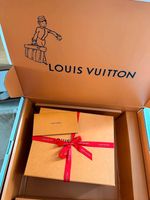 Louis Vuitton Box 44 x 33 x 19 cm mit  Versandkarton Dresden - Blasewitz Vorschau