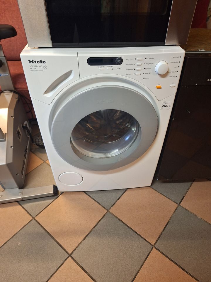 Waschmaschine Miele aEK:A 6 Kg 1600/U 6 Monate Garantie in Flensburg