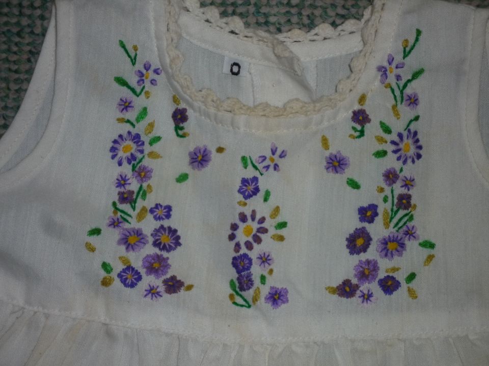 Kleid Mädchenkleid Sommerkleid mit Stickerei Größe ca. 62 Ecuador in Schifferstadt