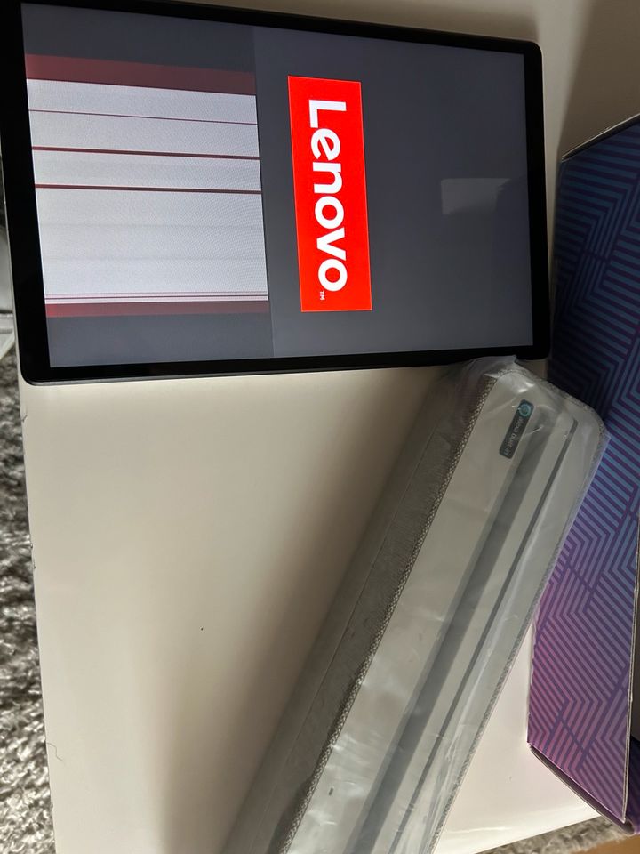 Lenovo Smart Tab 10 m in Braunschweig