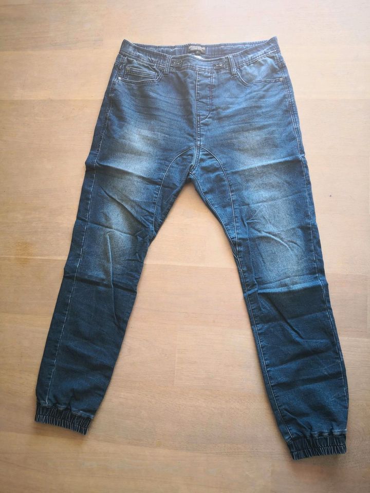 Jeans Gr. 34 blau von Eight2Nine in Böblingen