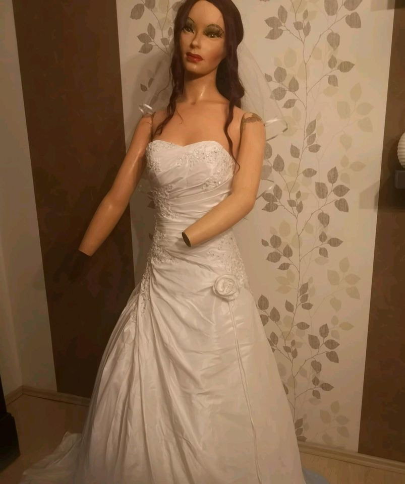 Hochzeitskleid Braut Hochzeit Kleid 36 in Panschwitz-Kuckau