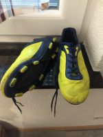 Fußballschuhe gebraucht Gr.35 in neon und blau Baden-Württemberg - Endingen Vorschau