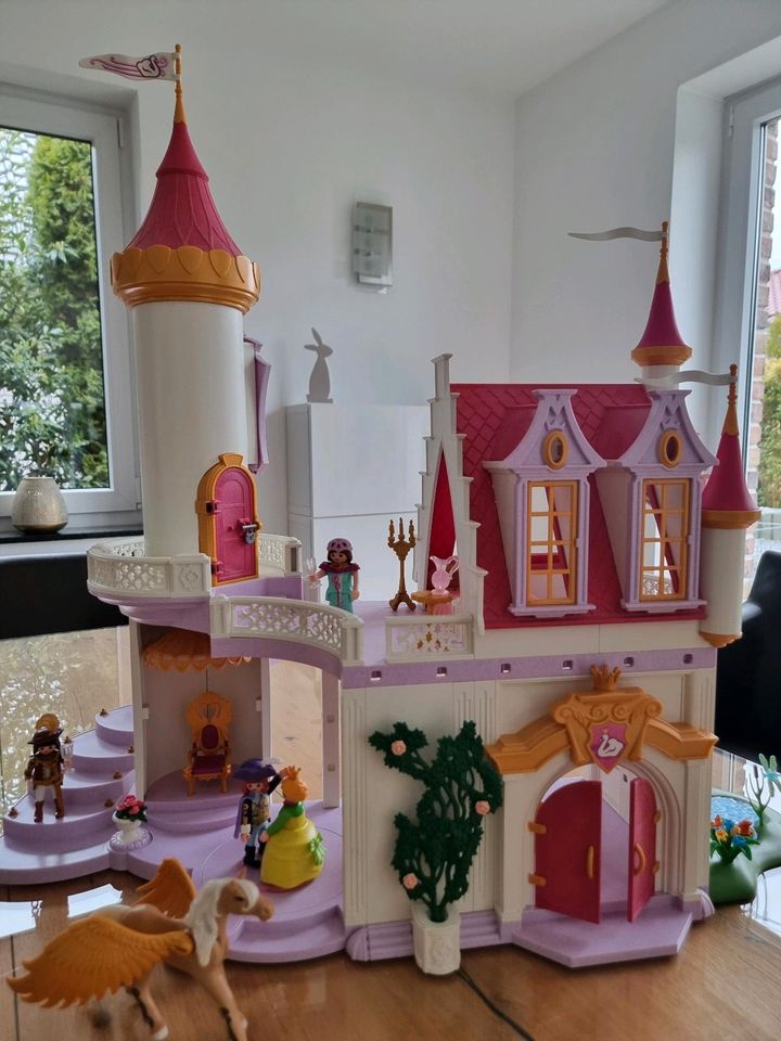 Princess Castle with Pegasus - Playmobil Princess 5063