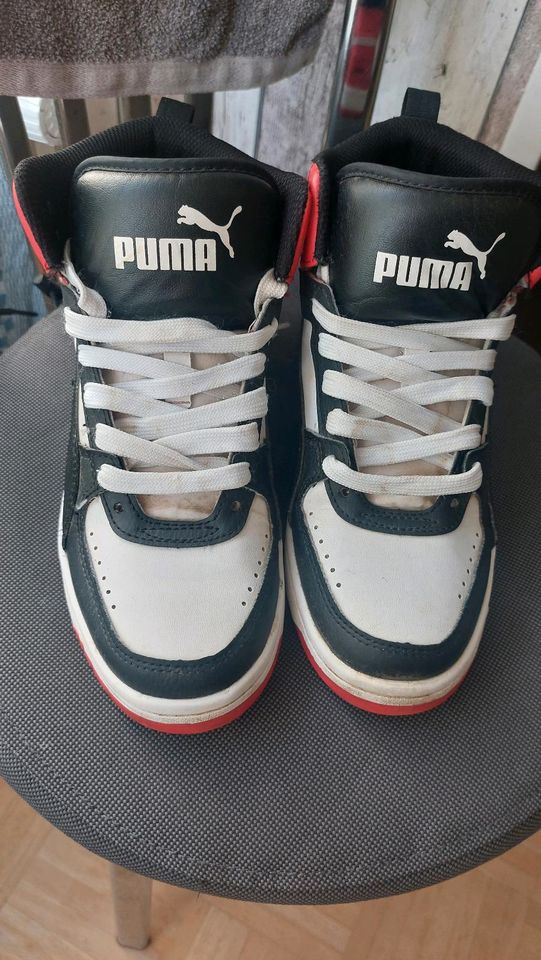 Schöner Puma Sneaker in Hamburg