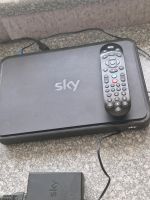 Sky q  Receiver mit Sky q Fernbedienung alles original Wandsbek - Hamburg Rahlstedt Vorschau