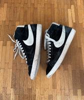 Nike Blazer schwarz in Gr. 46 Neuhausen-Nymphenburg - Neuhausen Vorschau