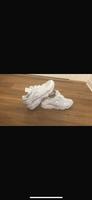 Schuhe in weiß Hessen - Hanau Vorschau