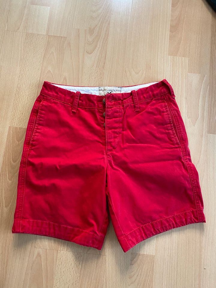 Kurze Hose Größe 29 Hollister Rot in Herne