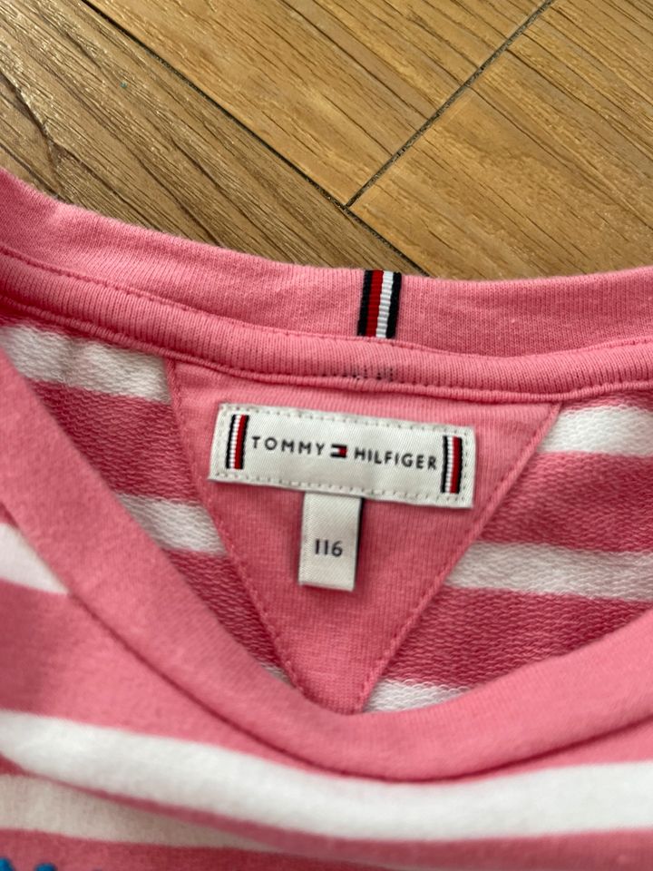 Tolles Sweat-Kleid von Tommy Hilfiger Gr. 116 in Bielefeld