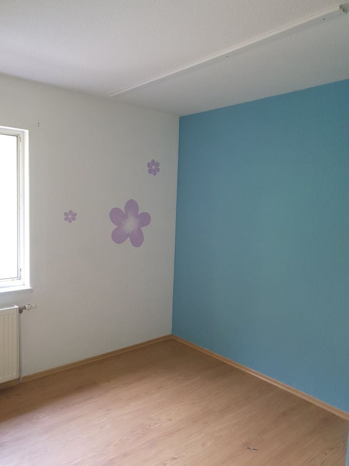 3 Zimmer Wohnung in 98744 Schwarzatal OT Mellenbach-Glasbach in Mellenbach-Glasbach