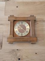 Antike Wanduhr Uhr Holz DDR Ostalgie Bayern - Obertraubling Vorschau