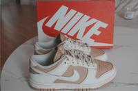 Nike Dunk Low | Größe 36,5  | Beige-Creme Leipzig - Gohlis-Mitte Vorschau