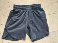 Sporthose kurz Gr. 140 Kr. Dachau - Markt Indersdorf Vorschau