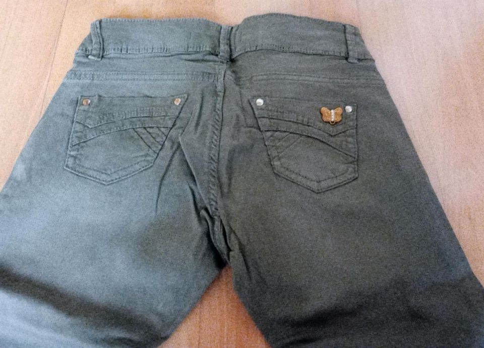 Kurze Jeans in Größe xs in Mechernich