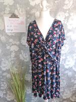 Tolles Sommerkleid von Bodyflirt in Größe 56/58! Blau bunt Nordrhein-Westfalen - Gronau (Westfalen) Vorschau