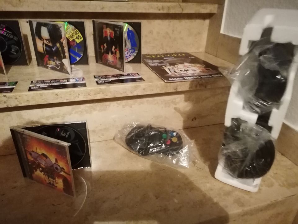 Neo Geo CD OVP Set mit Spiele in Oberaudorf