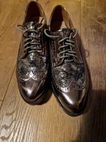 Schuhe Sneaker bronze metallic Größe 41 Nordrhein-Westfalen - Eslohe Vorschau