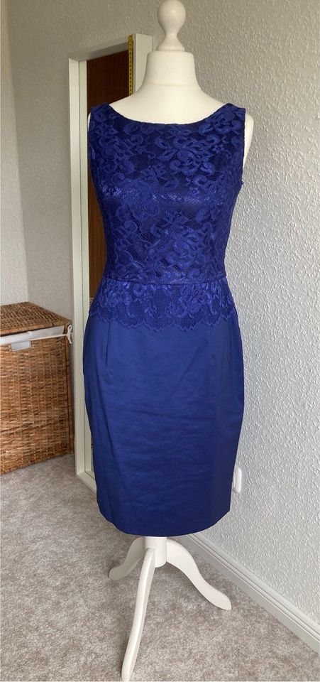 Kleid für festliche Anlässe zur Komfirmation  oder Abiball in Schwanewede