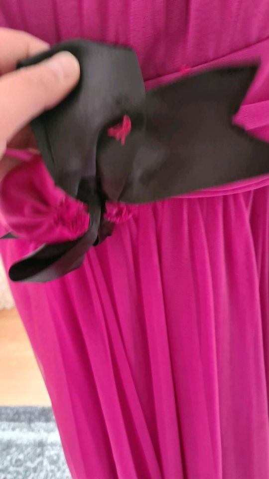 Abendkleid/Ballkleid Pink gr. M 40 mit ein Stück Tüll in Olpe