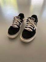 Schuhe Vans Filmore schwarz sehr guter Zustand Größe 41 Rheinland-Pfalz - Sinzig Vorschau