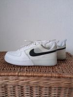 Nike Air Force One Sneaker Weiß Schwarz Größe 11,5 (45,5) Neuwert Nordrhein-Westfalen - Herten Vorschau