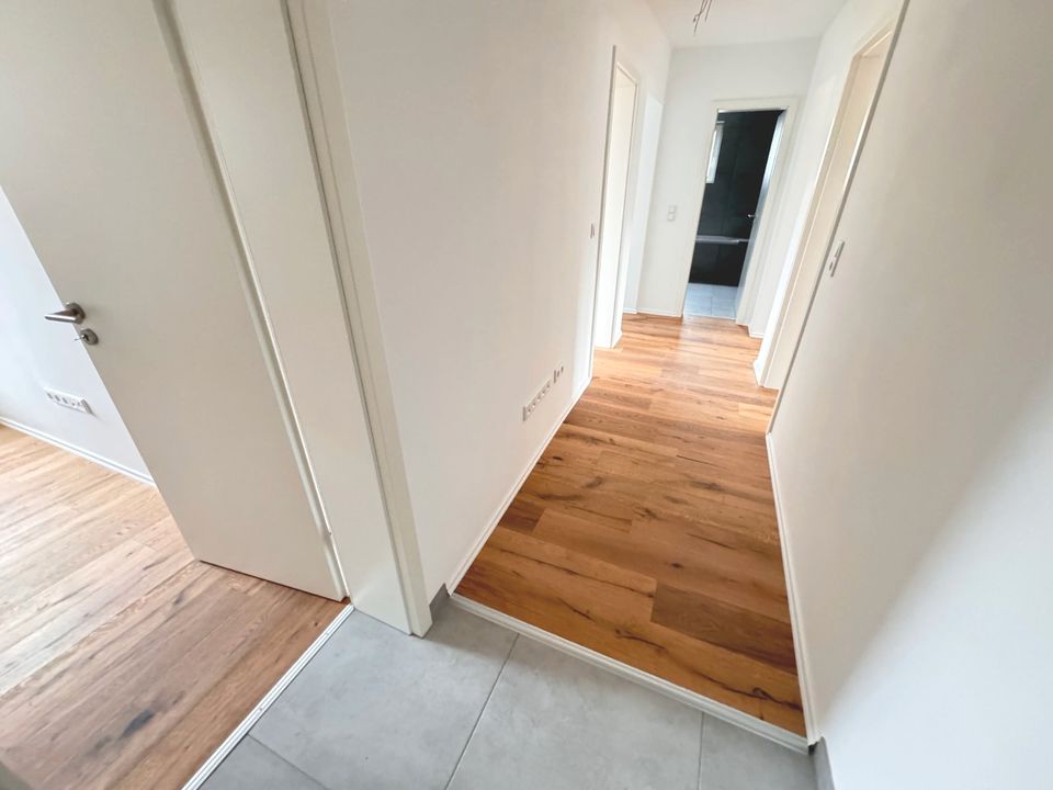 Sanierte 4 Zimmer Wohnung mit Balkon in Burgthann - Ohne Provision in Burgthann 