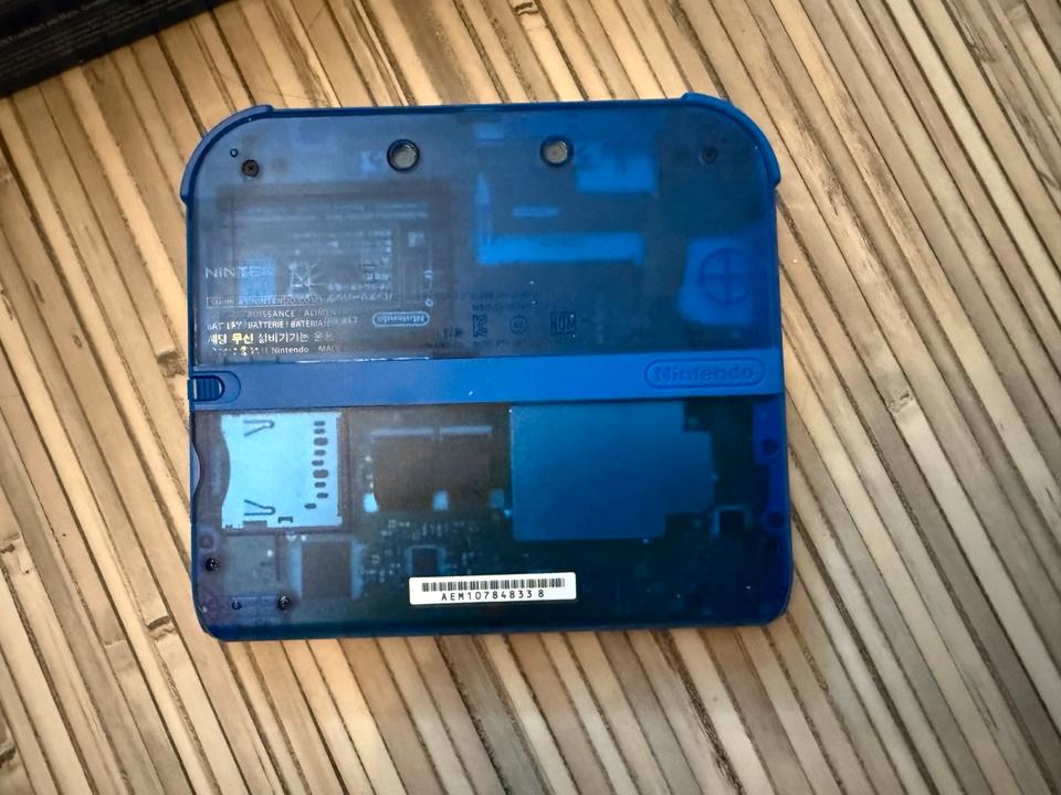 Nintendo 2DS Pokémon Alpha Sapphire Edition mit OVP + 7 Spiele in Spiesen-Elversberg