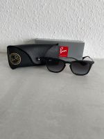 Ray-Ban Sonnenbrille RB 4221 622/8G Schwarz Verlaufsglas Grau Nordrhein-Westfalen - Weilerswist Vorschau