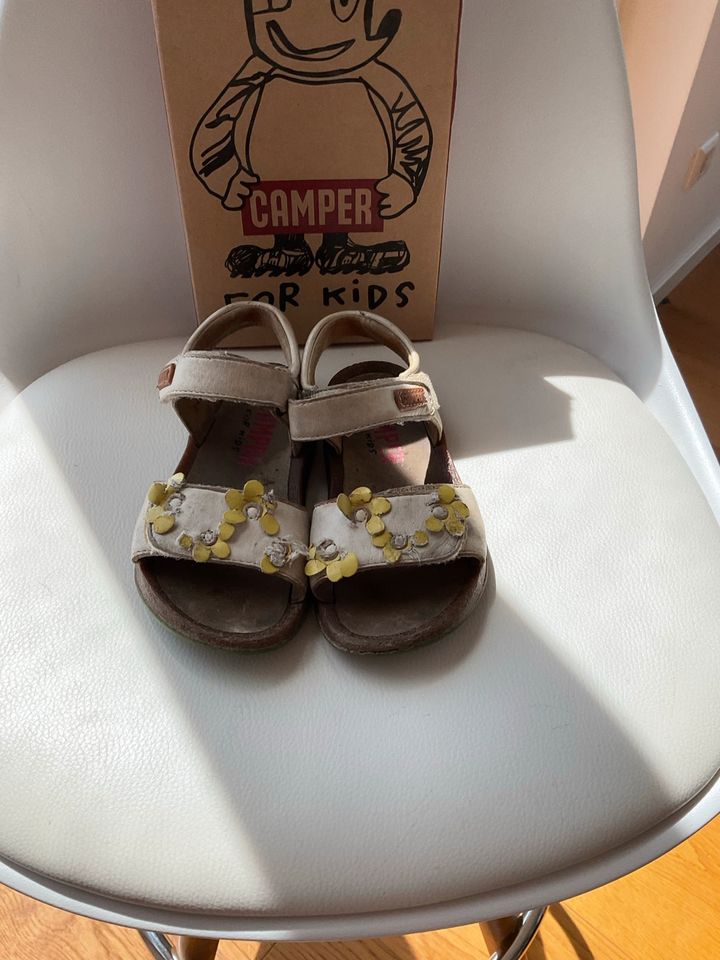 Camper Sandalen Gr.27 Leder Blumen in Gaggenau