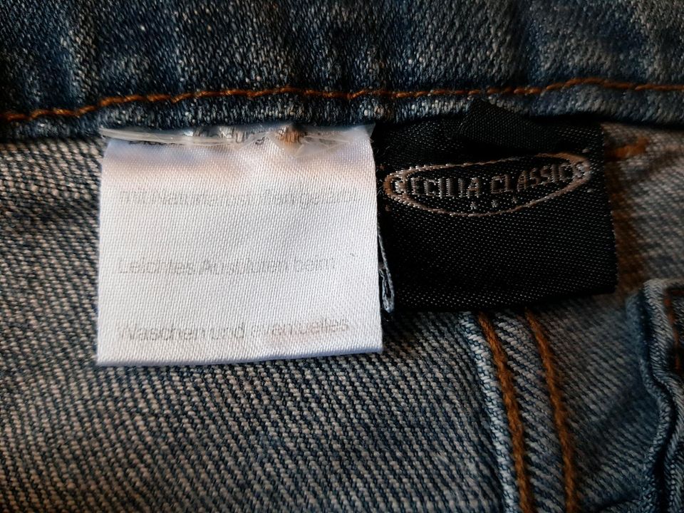 ❤ schöne Damen Jeans Cecilia Classics gr. 36 in Pulsnitz