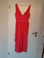 Perfekt für den Sommer und Urlaub Jumpsuit in Koralle Gr M Nordrhein-Westfalen - Wegberg Vorschau