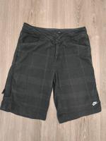 Nike Shorts kurze Hose in Größe M Bayern - Neustadt an der Aisch Vorschau