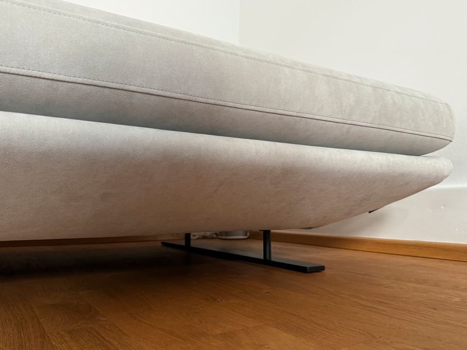 Couch von Ligne Roset Model Prado in Stuttgart