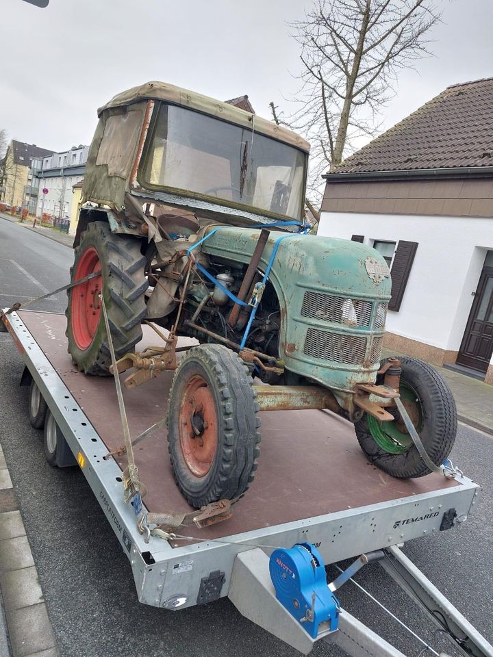 MIETEN Plattformanhänger PKW Trailer Anhänger Tieflader in Pulheim